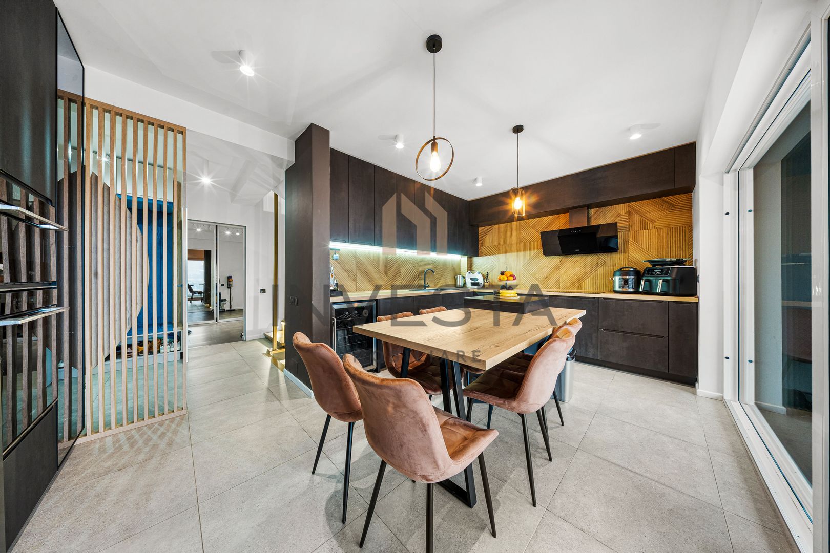 Duplex ultrafinisat | 4 camere | Gradina proprie | Vedere superba | - Poză 7