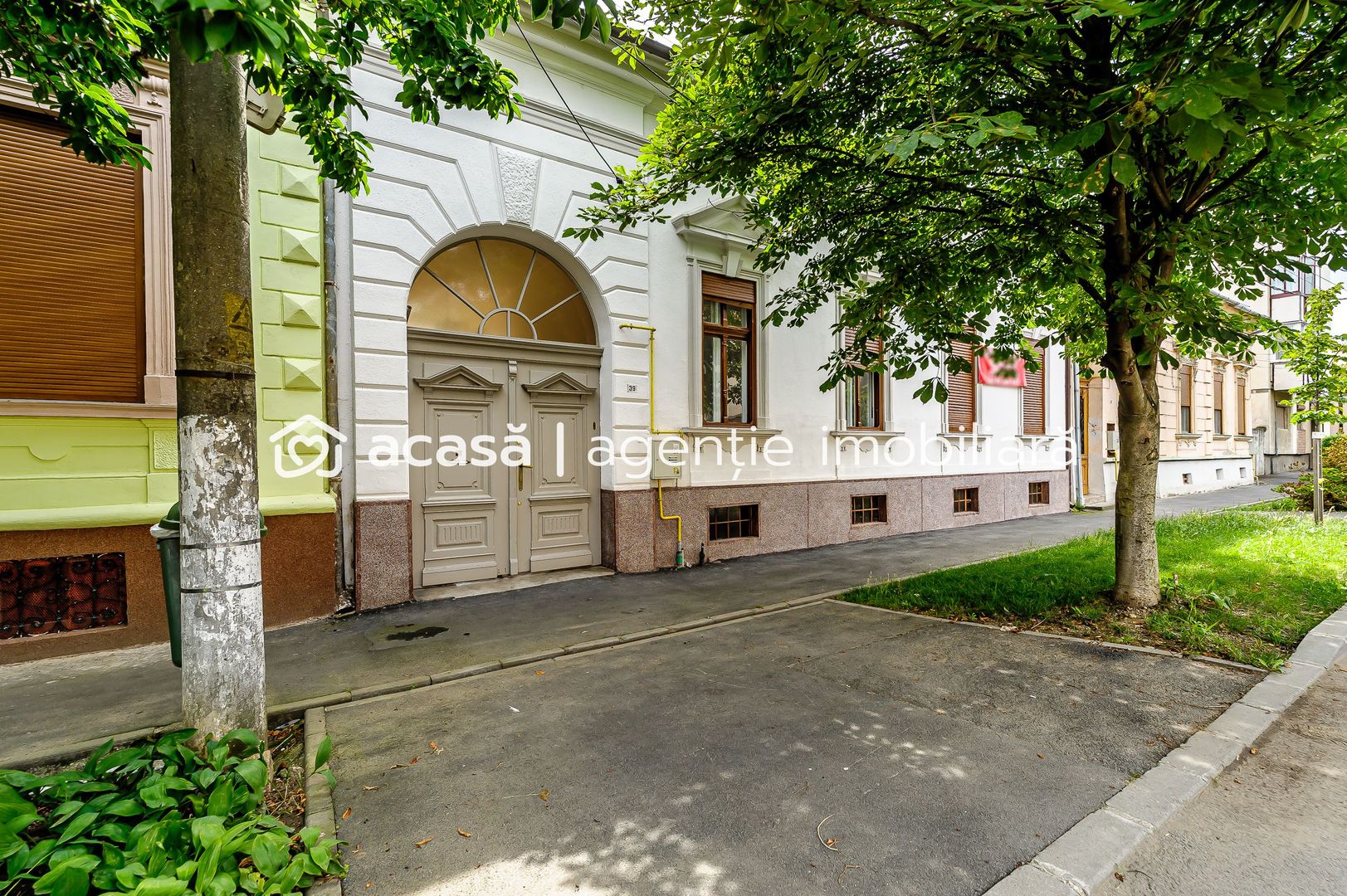 ÎNCHIRIAT Oportunitate Unică pentru Afacerea Ta în Centrul Orașului! - Poză 10