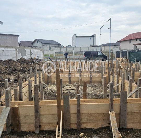 VALU LUI TRAIAN (COD07)Casă P+M (înaltă)cu 4 camere - Poză 7