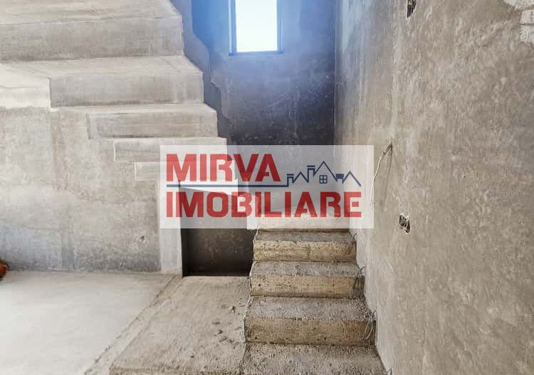 🏡 Vilă luminoasă, 4 camere, cu teren generos – Com. Plopu - Poză 31