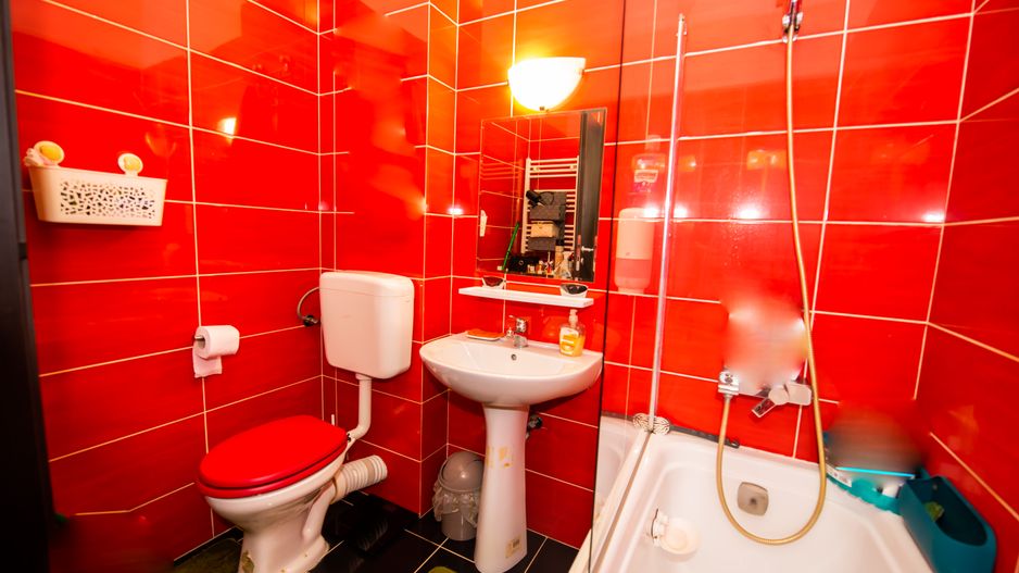 De vanzare apartament 3 camere mobilat si utilat bloc 2017 - Poză 6