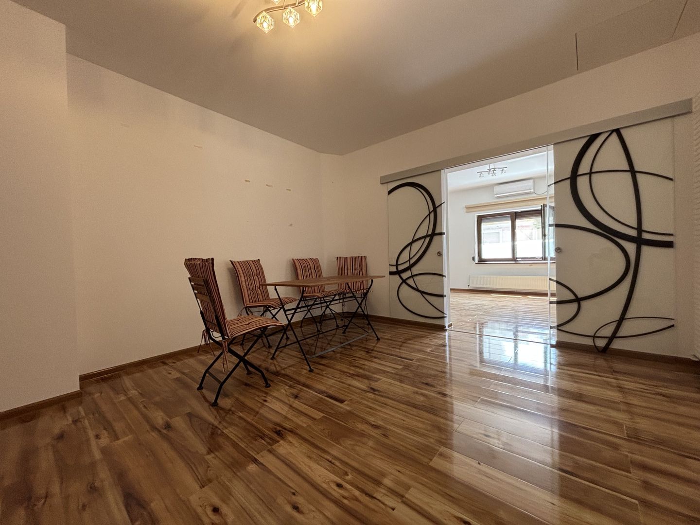 VILA | 2 CAMERE | CURTE - Poză 7