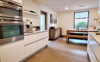 Casa eficienta energetic cu piscina in Giroc - Poză 13