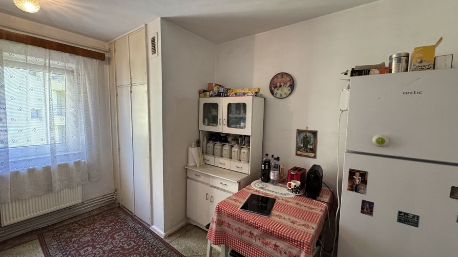 Apartament decomandat cu 3 camere in Centrul Civic, strada Mihai Viteazul - Poză 7
