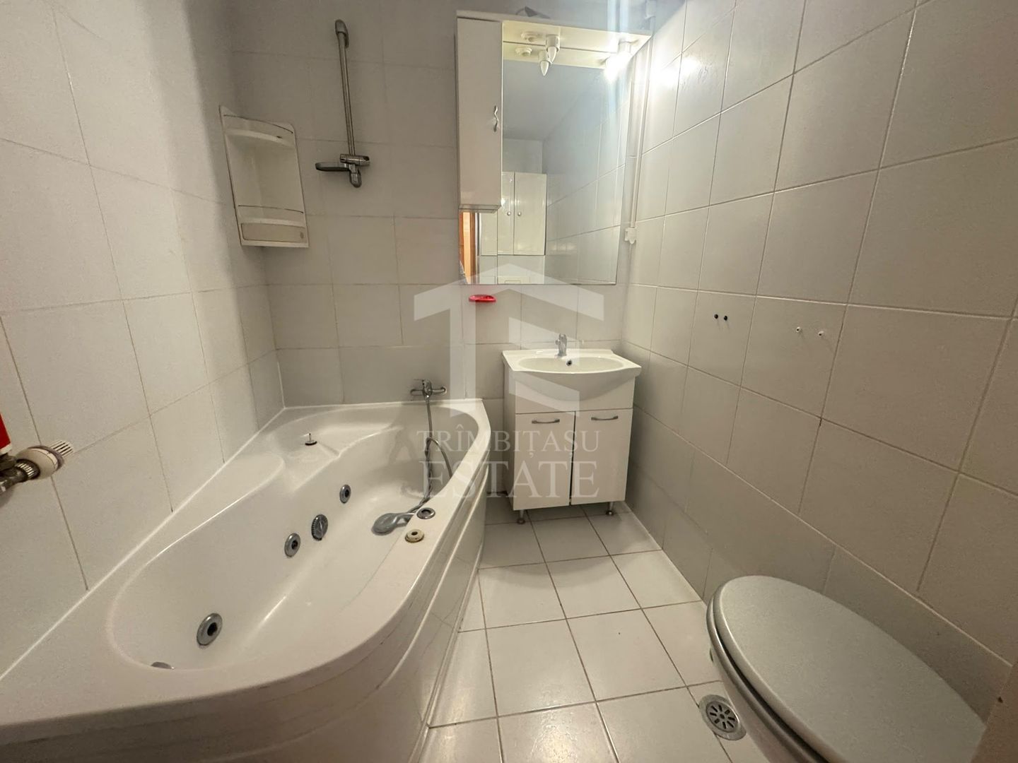 Apartament 4 Camere Crangasi Nemobilat 3/4 - Poză 7