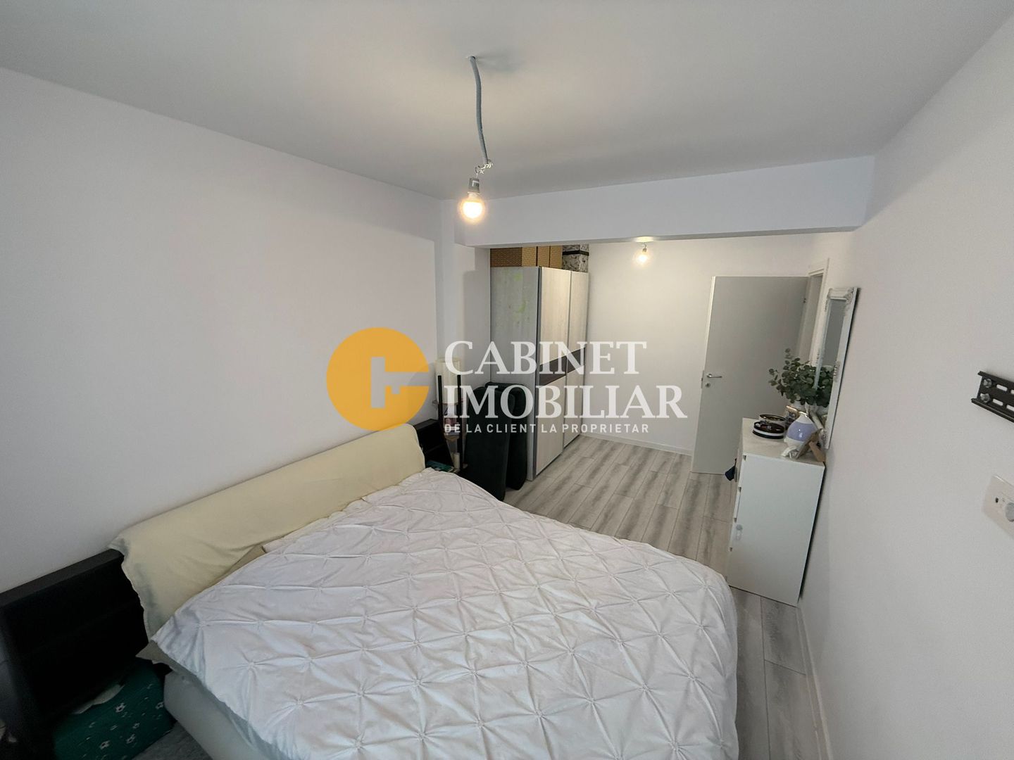 Apartament 2 camere DECOMANDAT-- Valea Lupului - Poză 3