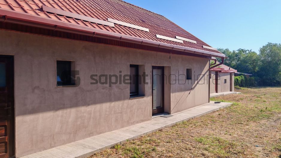 De vânzare casă cu 3 camere, 1000 mp teren, Cauaceu - Poză 10