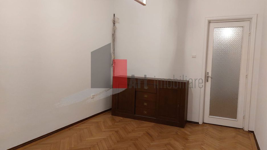 Apartamentul "REHEGUA" , P-ta Rosetti, bloc stradal, renovat complet - Poză 12