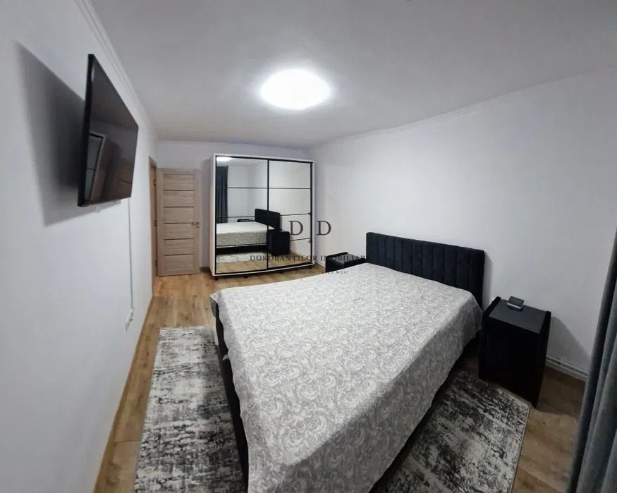 Apartament cu 3 camere | Investitie | Semicentral-Facultatea de Litere - Poză 1