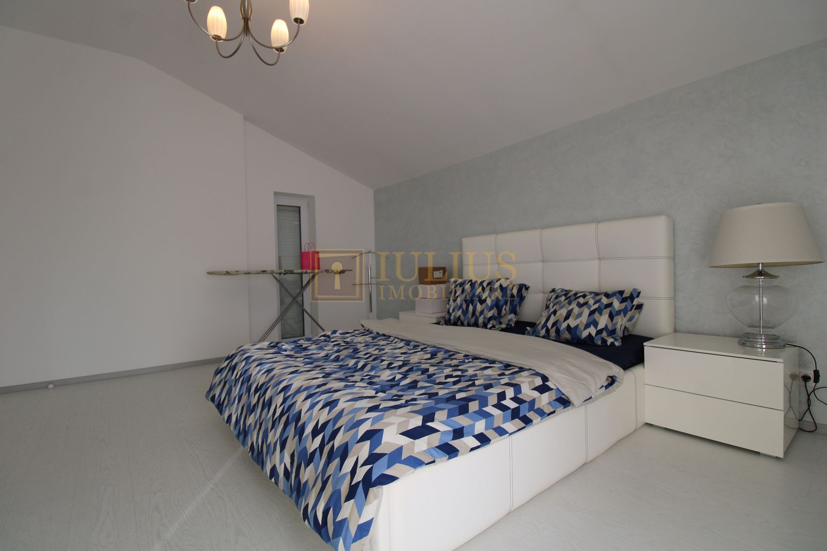 Lipovei, 4 camere + 2 bai, centrala proprie, pet-friendly - Poză 13