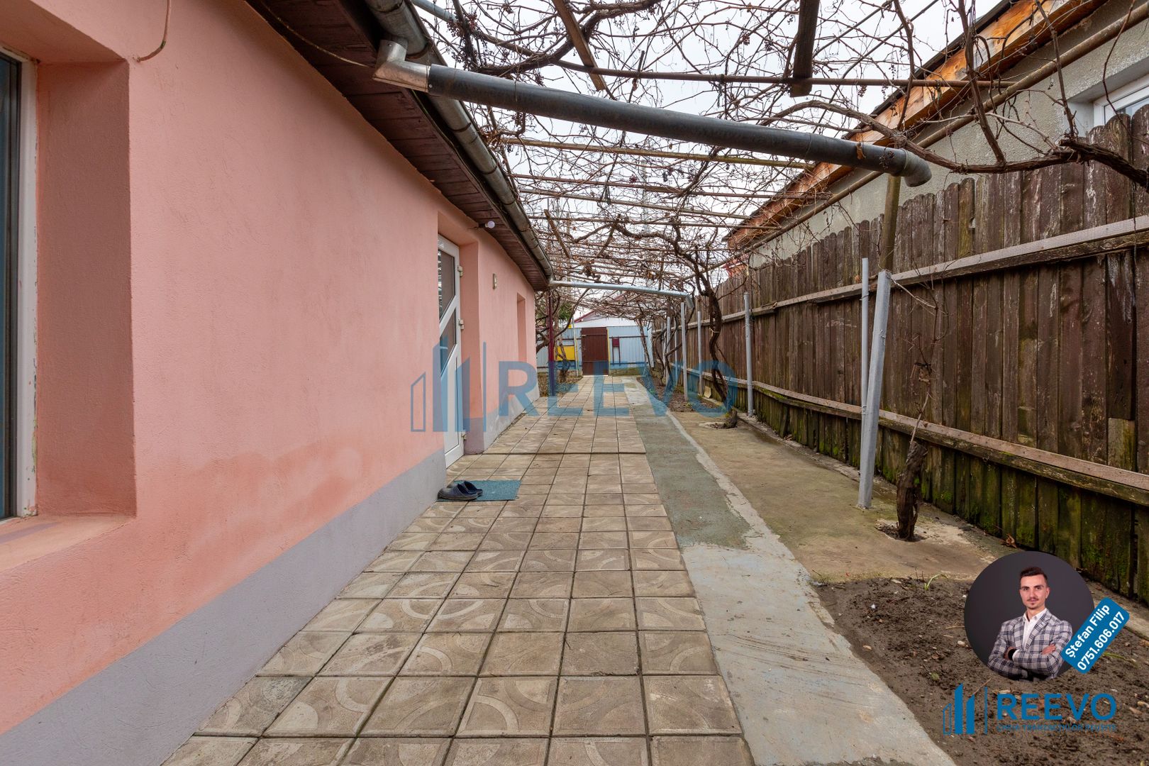 Casă de vânzare în Șerbănești, Bacău - Poză 2