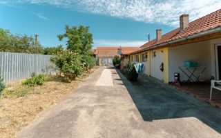 Casă cu teren 3332mp în Bătania - Poză 19