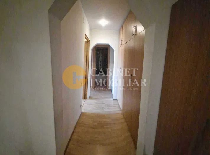 3 Camere Decomandat -Nicolina Bloc- 1982 - Poză 2