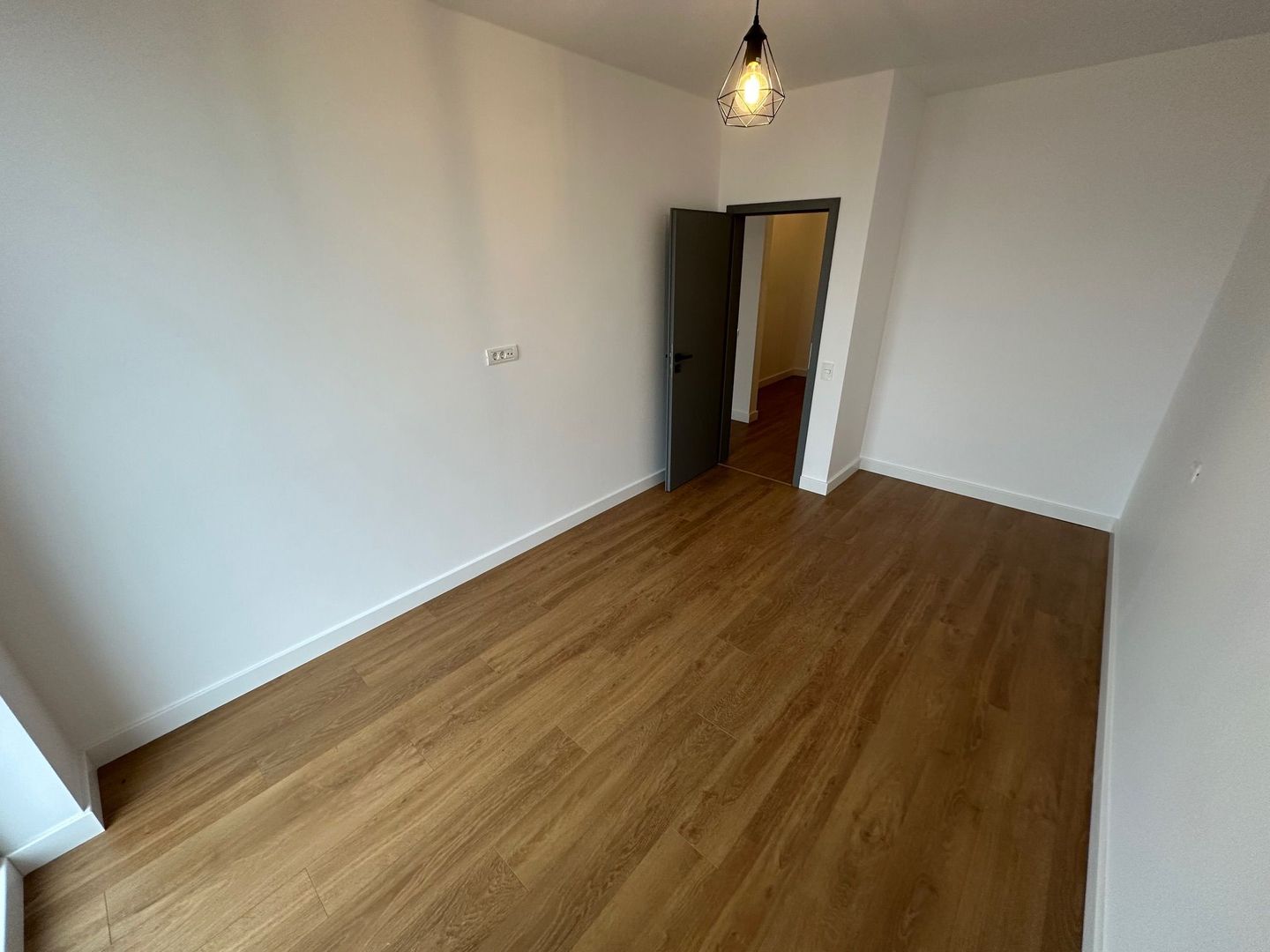 Apartament 2 camere bloc nou Torontalului / parcare subteran - Poză 15