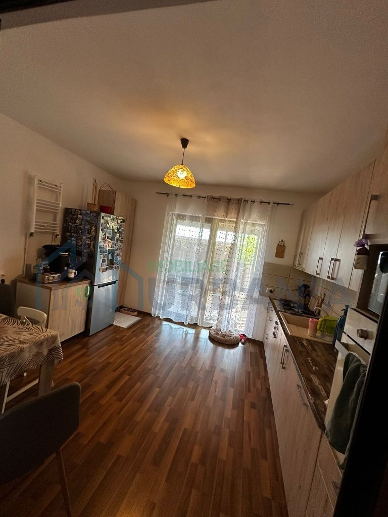Vila în Valea Lupului, construită în 2019, 4 camere, 187.000 EUR - Poză 8