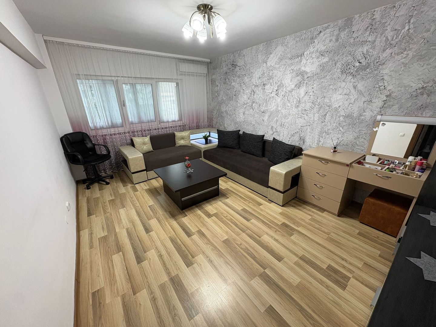 Apartament 3 camere – modern, complet mobilat, zona Exercitiu - Poză 4