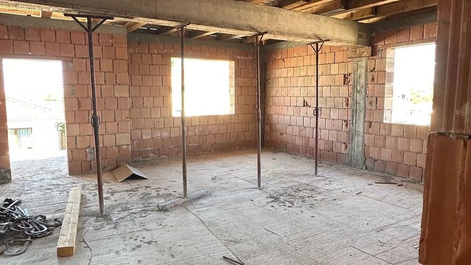 BRASADAS vinde casă la roșu în construcție in Vetis. - Poză 2