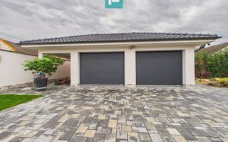 Reședință Premium, 5 camere, teren 2400 mp - Poză 20