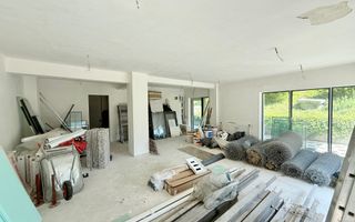 Spațiu comercial cu terasă open space cartier Borhanci - Poză 1