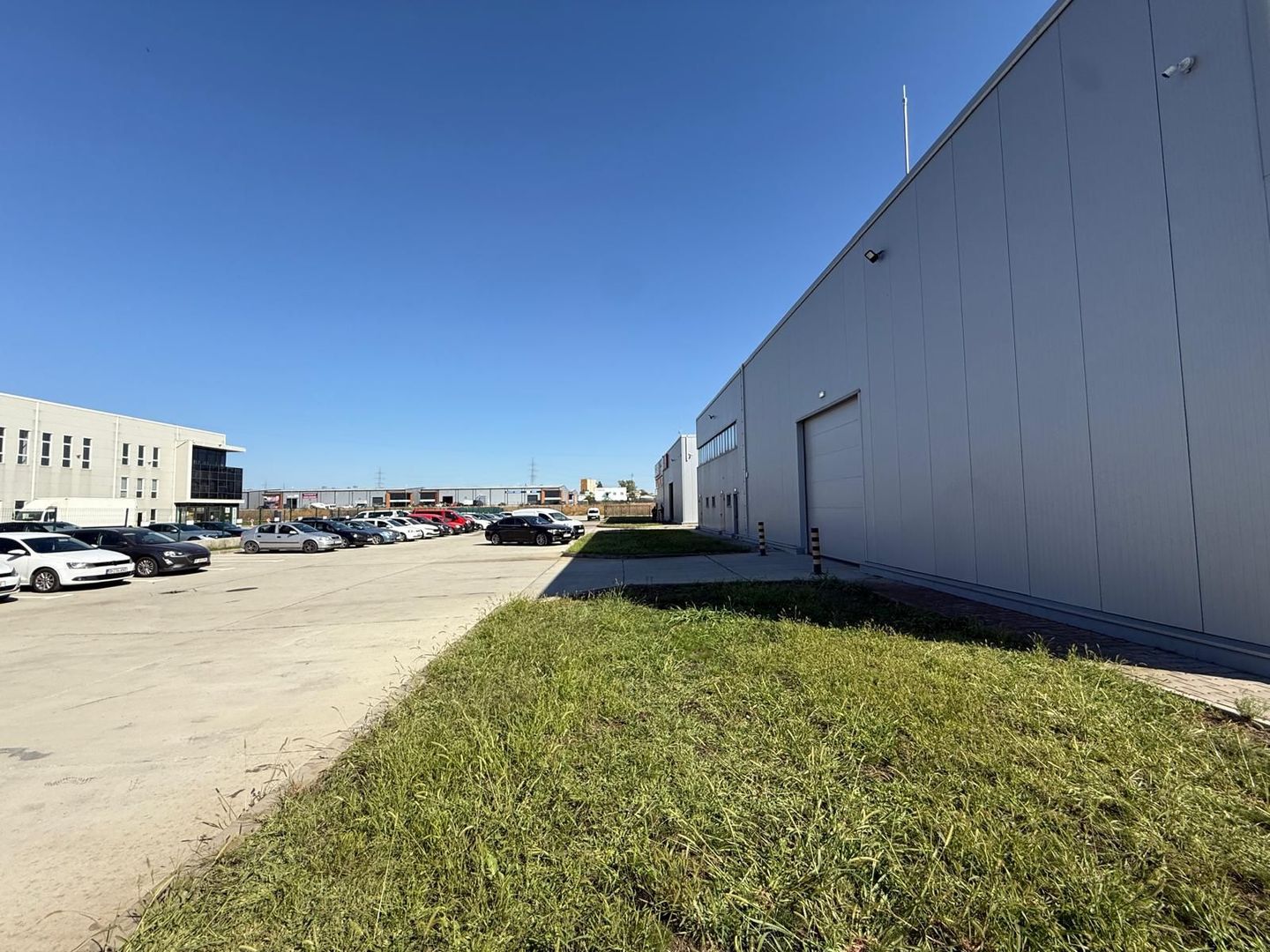 De vanzare Hală industrială Pallady -Drumul Intre Tarlale, 1200 mp - Poză 3