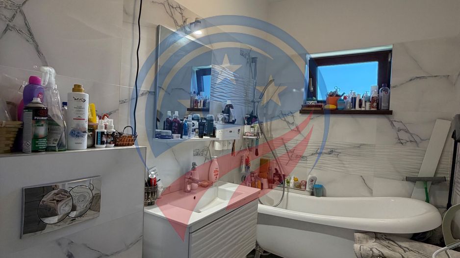 CASA PARTER LOCUITA UTILATA TOTAL IN BARIERA VALCII - Poză 6