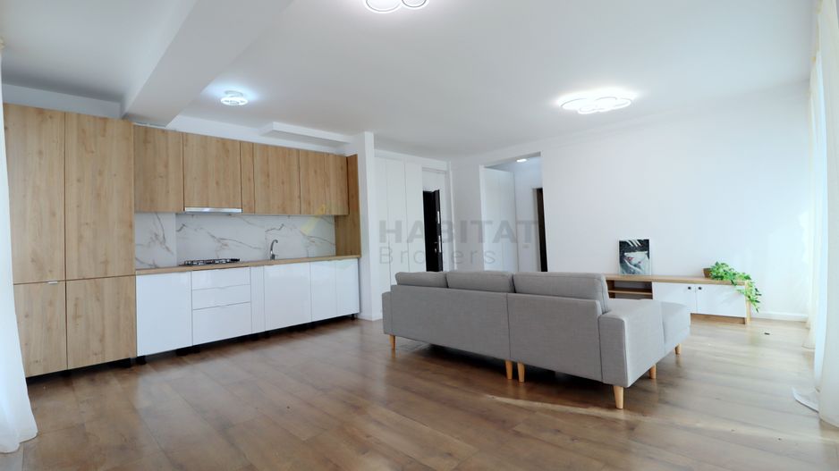 Apartament luminos, spatios, mobilat - Poză 2