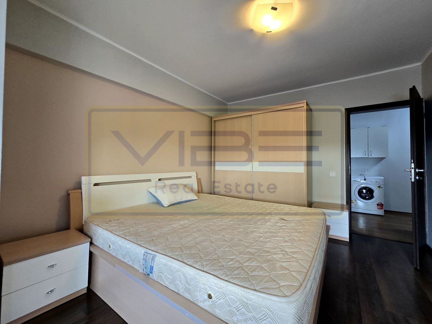 Central- Podu de Fier - 4 rooms -112mp -Panoramic View - Poză 11
