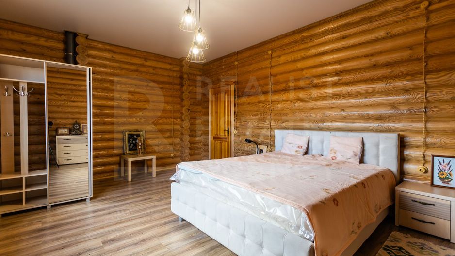 Vânzare, casă, 9 camere, satul Mîndra, r-nul Călărași. - Poză 18