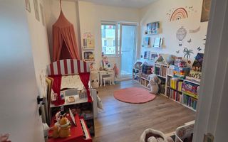 Apartament modern cu 3 camere, balcon generos și parcare subterană. - Poză 7