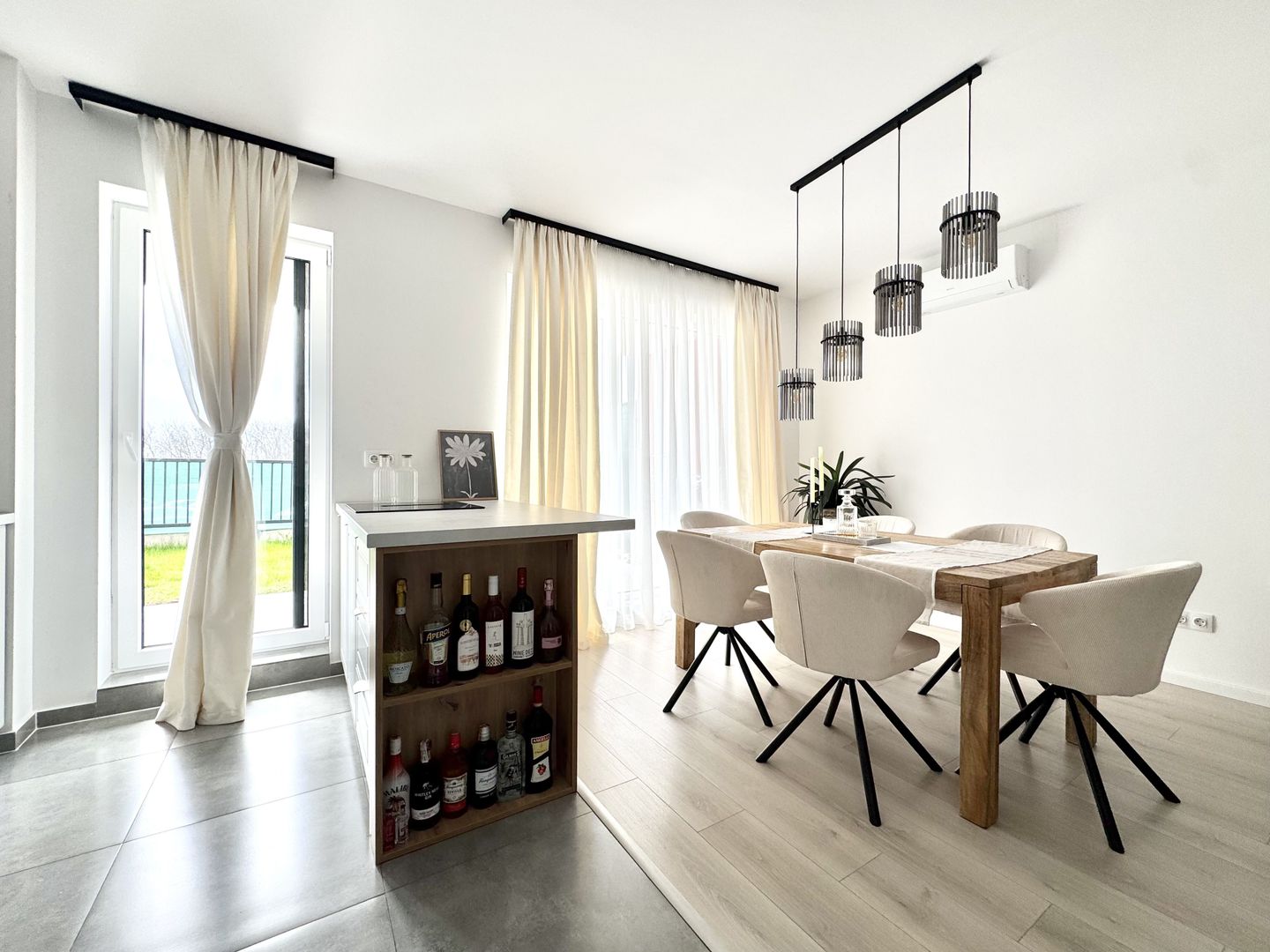 2 Camere elegante cu grădină – Denia Forest - Poză 1