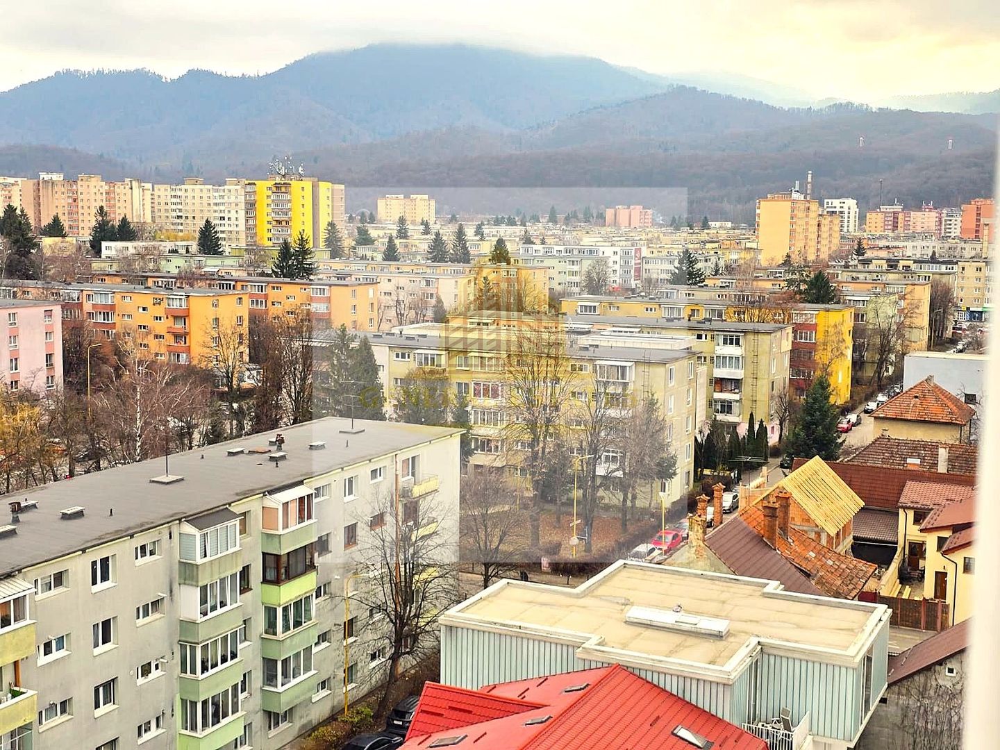 Apartament cu 2 camere în cartierul Astra, Brașov - Poză 11