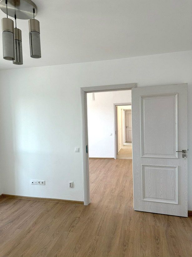 Apartament 3 camere Metrou – Tineretului – comision 0% - Poză 9