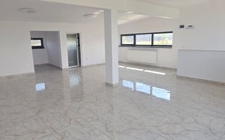 Spatiu 240mp Showroom / Magazin Industrial / Piese etc - Poză 2