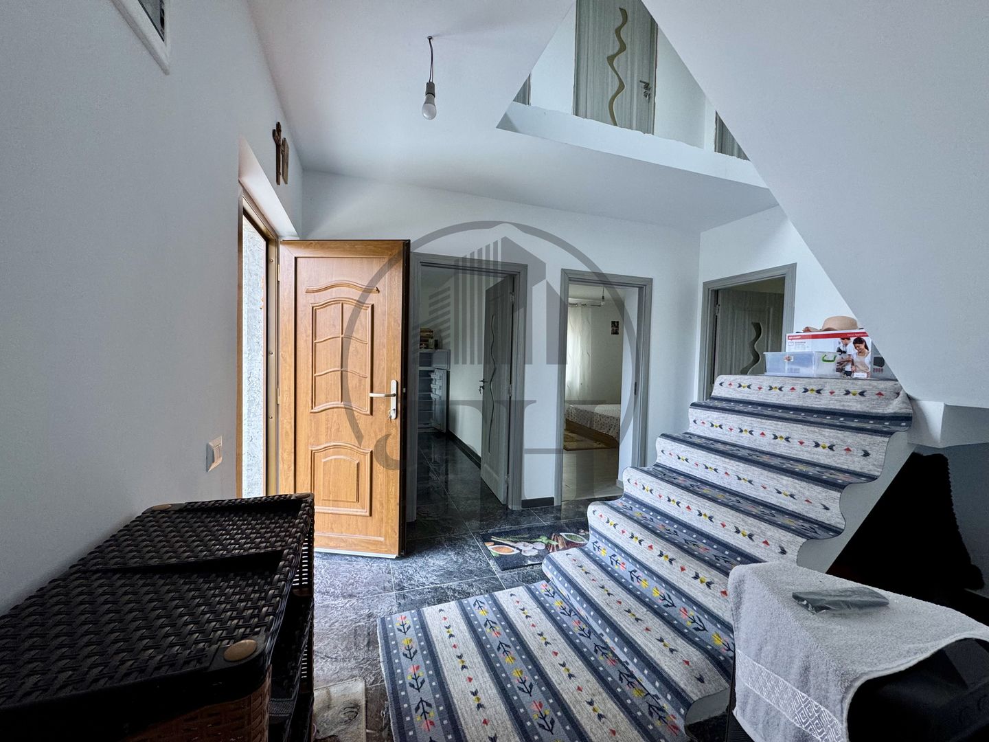 Casă / Vilă de vânzare Poiana Cristei, Vrancea - Poză 10