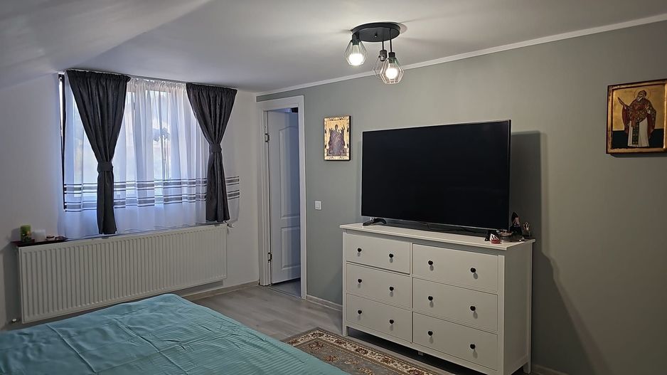 Vila noua, P+1E, mobilata si utilata - zona Bariera Traian - Poză 8