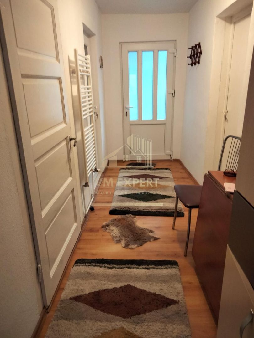CASA 5 CAMERE, TEREN 600 MP, CAMPULUNG - Poză 4