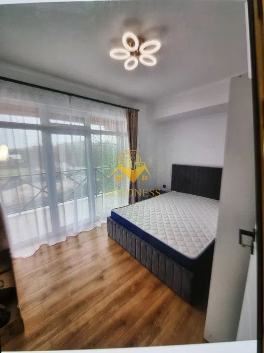 3 Camere decomandate, Parcare, Bulgaria, Piata Oser, Hornbach, Modern - Poză 3