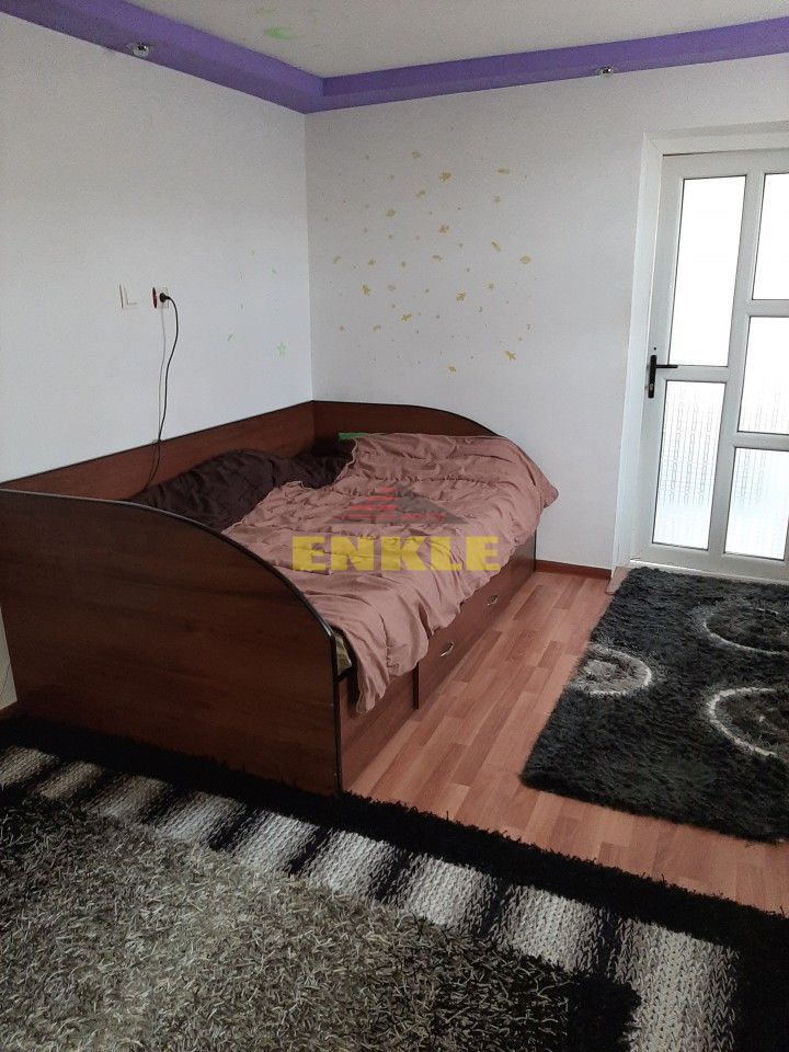 Casa 5 camere, Petru Rares, 530mp teren, 100000 euro negociabil - Poză 3