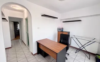Apartament spatios cu 4 camere si terasa | Modern - Poză 11