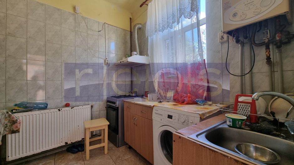 VANZARE CASA 2 CAMERE | ZONA TINERETULUI -CURTE COMUNA - Poză 9