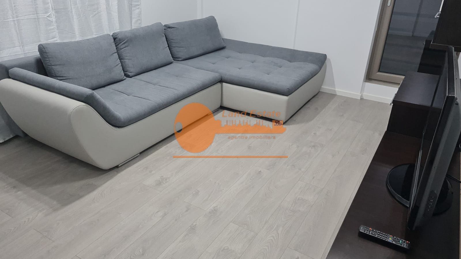 Apartament 2 camere | Lujerului | Curte proprie 25 mp | Parcare inclusă - Poză 1