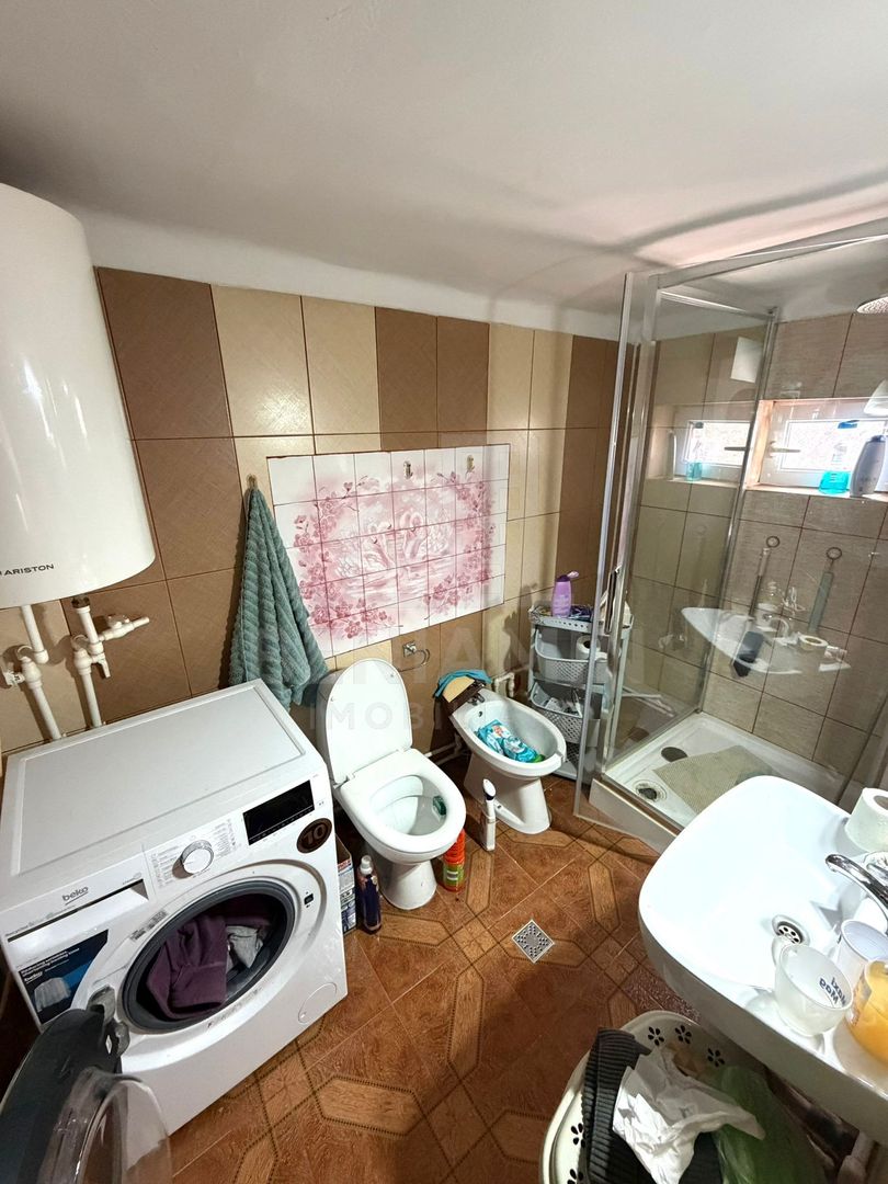 Casa pe parter in cartierul Romanesti - Poză 5
