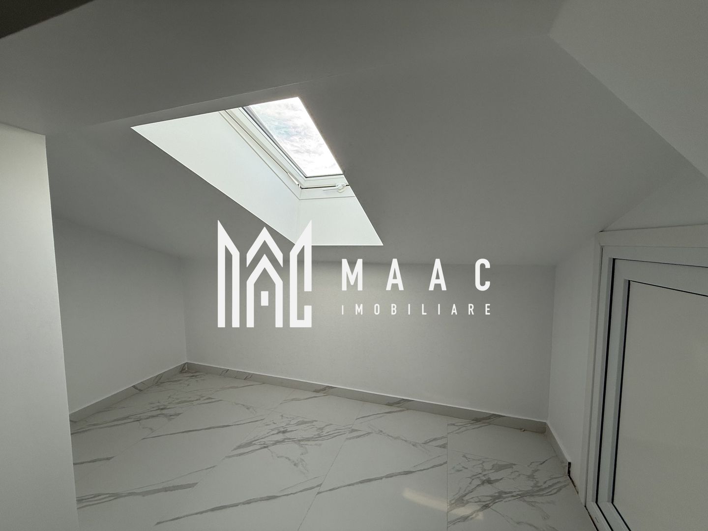 Apartament 3 camere | 150 MP | Balcon | La cheie | 2 Parcari - Poză 18