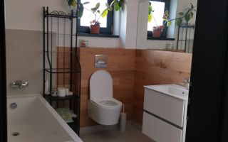 Casa pretabila regim Hotelier 5 apartamente. - Poză 4