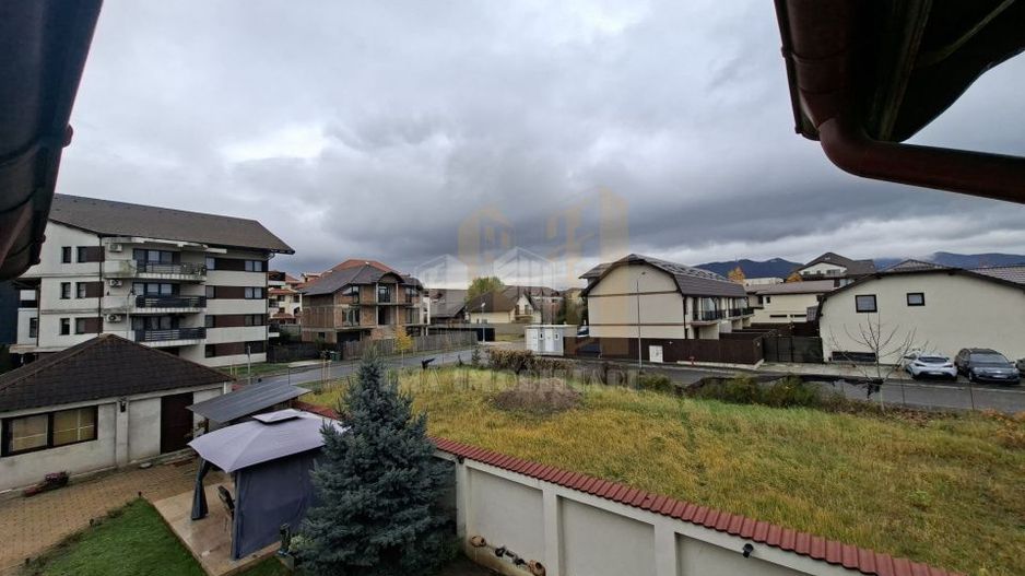 Casa individuala Tractoru zona Socec Brasov - Poză 32