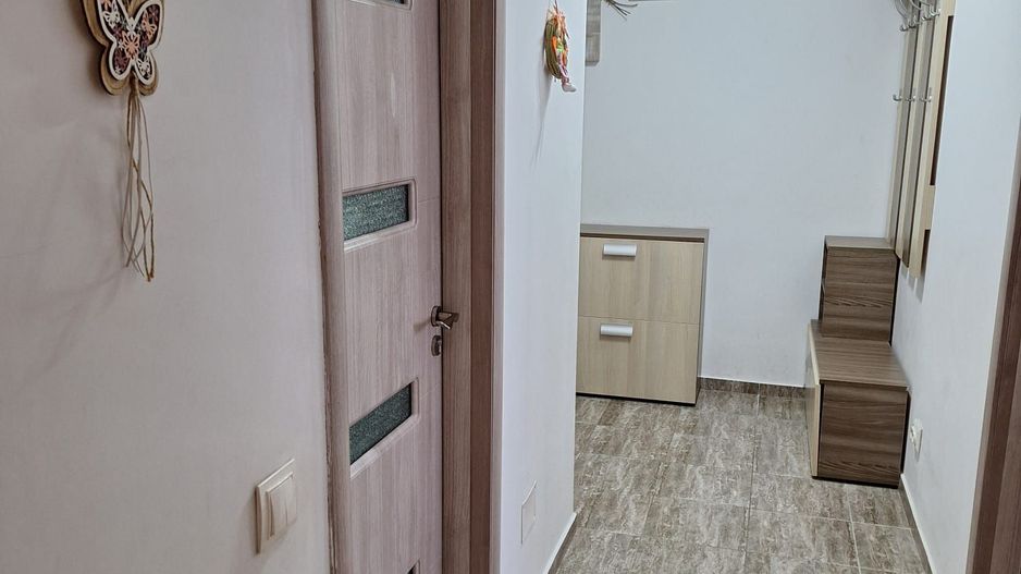 Apartament 2 camere Etj1, decomandat, loc de parcare Inclus in pret - Poză 3