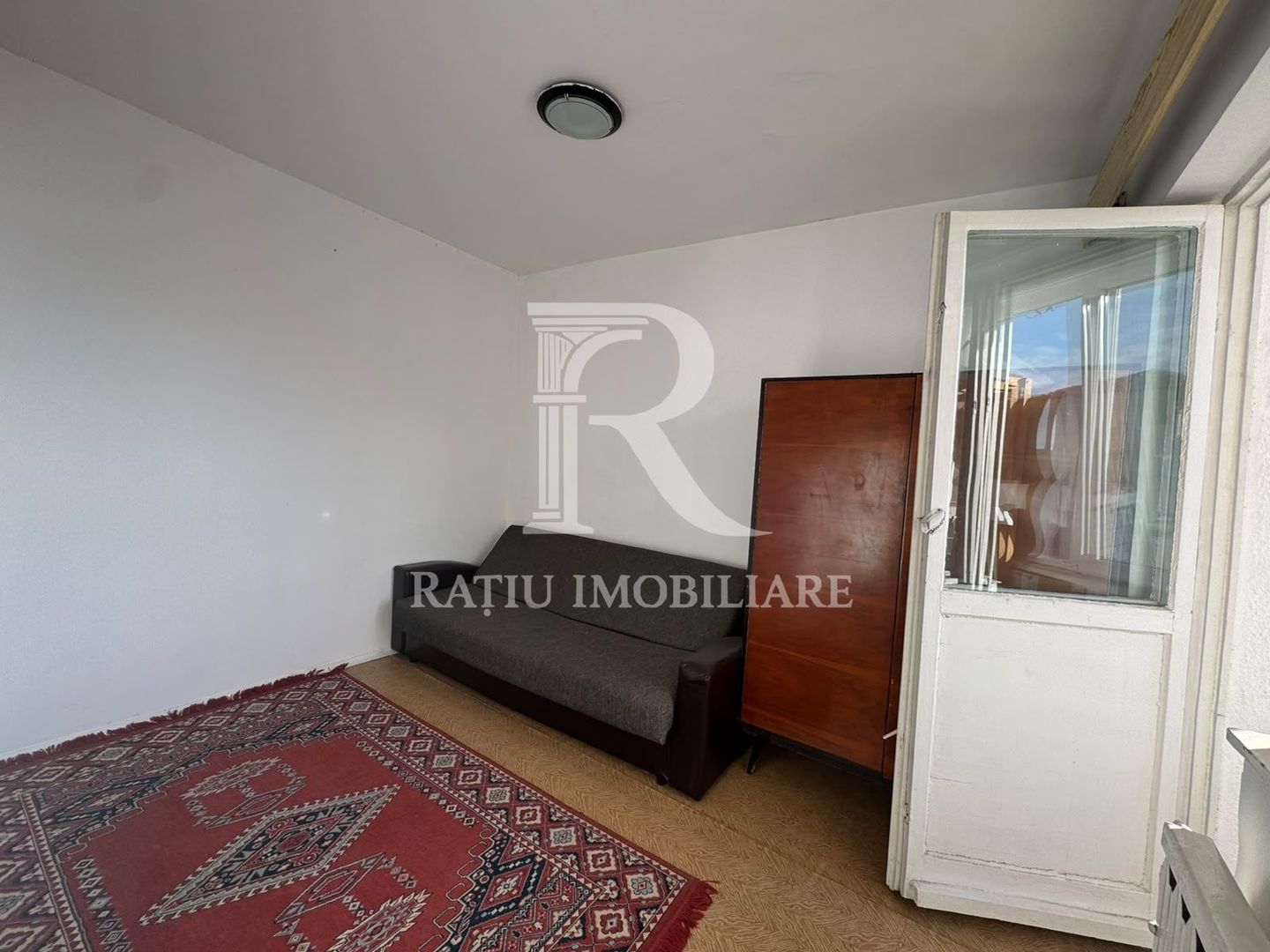 De vanzare | Apartament cu 2 camere | Iosia - Poză 3