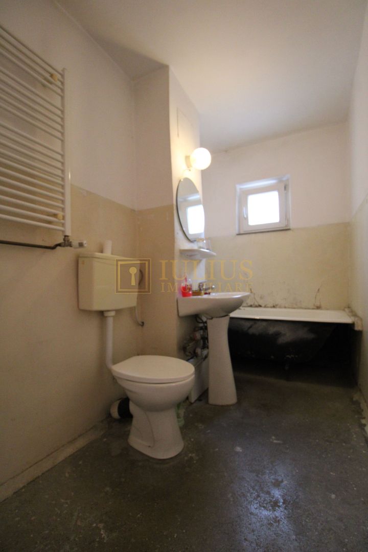 3camere, ideal pentru cei ce doresc sa renoveze de la zero un apartament. - Poză 8