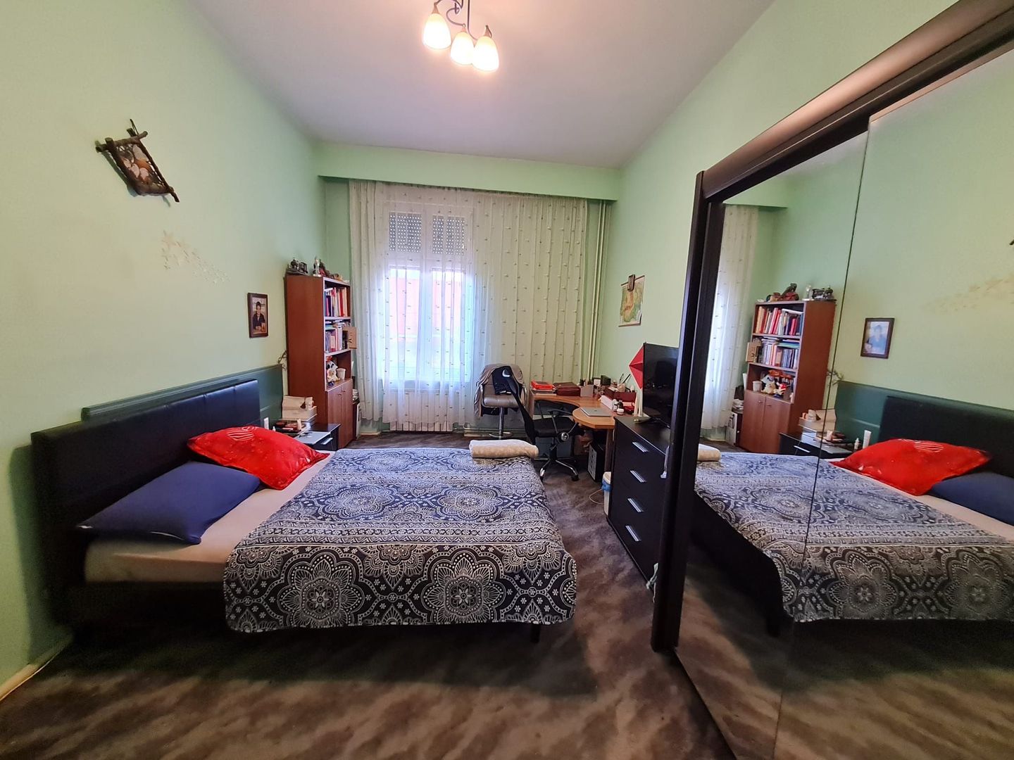 Vila generoasa,destinatii multiple - Poză 11