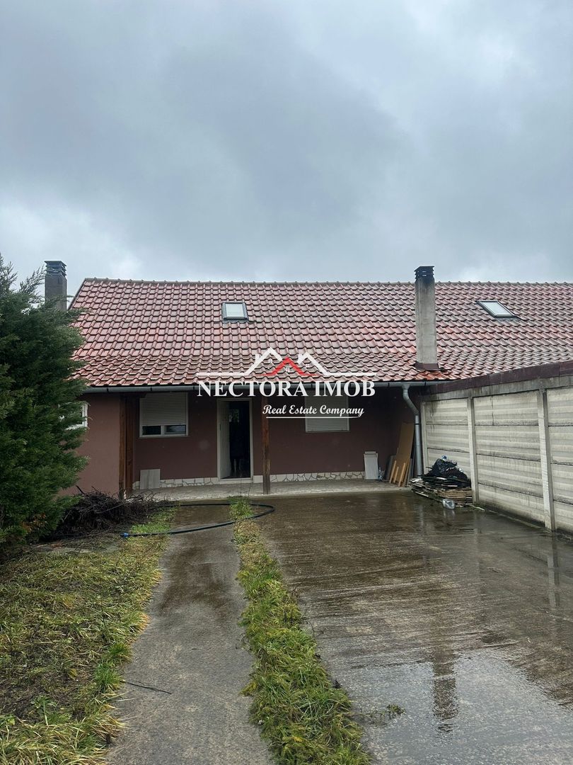 NECTORA IMOB-Casa Parter+Mansarda, Nojorid 120 mp + 306 mp teren - Poză 1